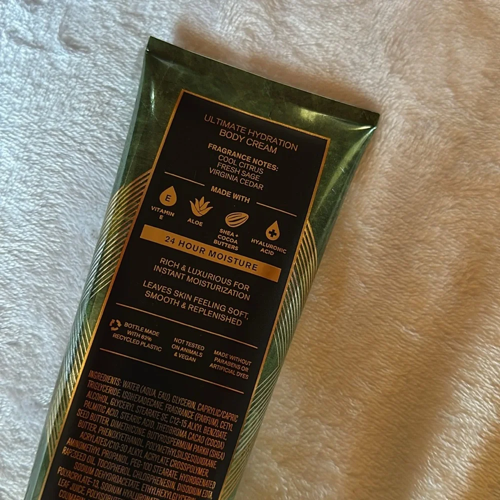 Bath & Body Works bath body
